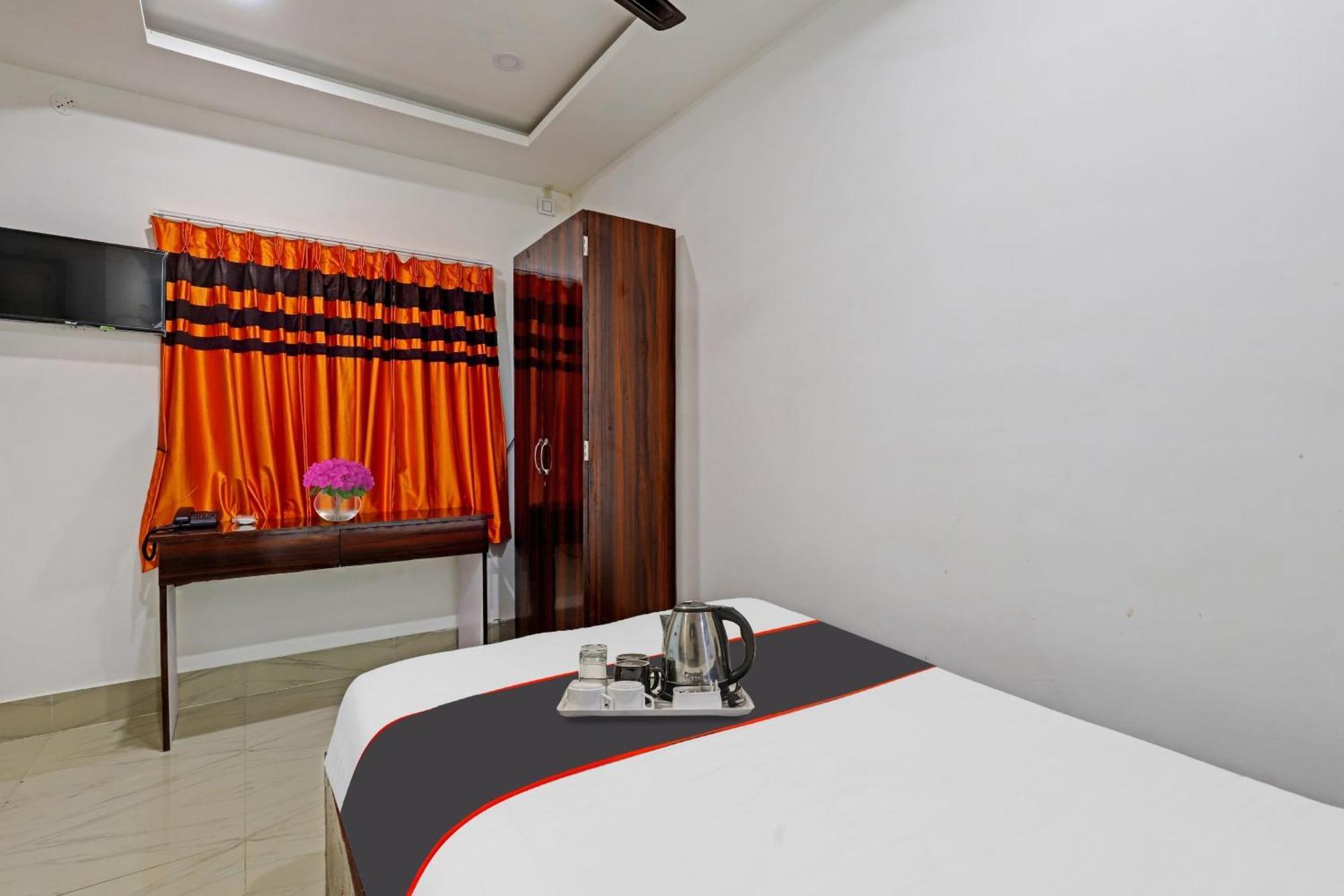 Hotel O Lakhi Guest House Guwahati Dış mekan fotoğraf