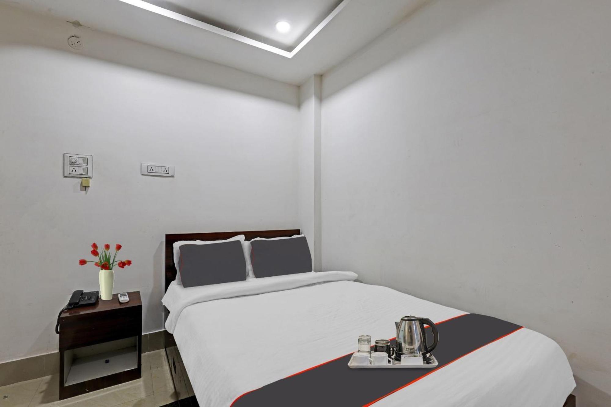 Hotel O Lakhi Guest House Guwahati Dış mekan fotoğraf