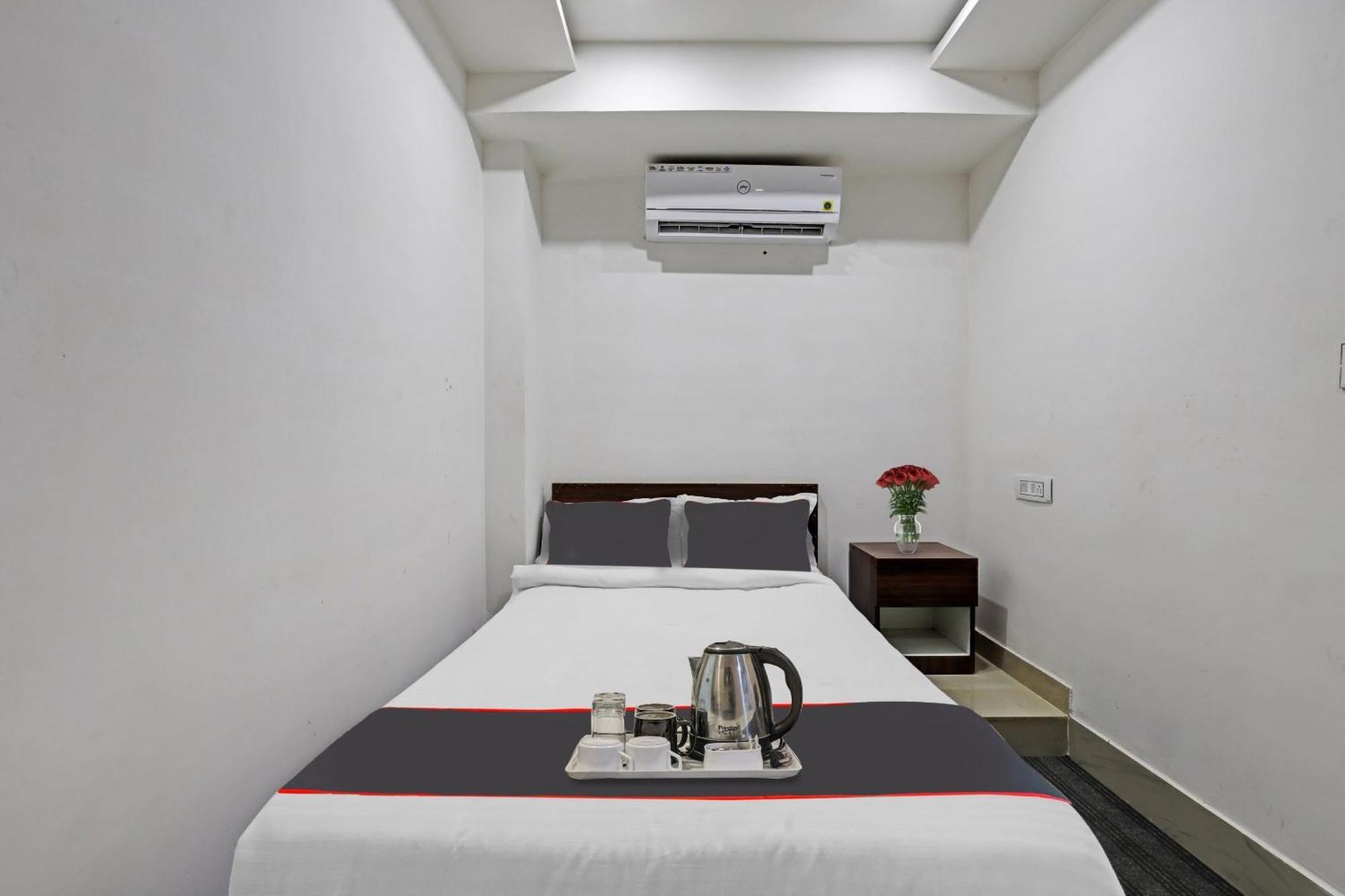 Hotel O Lakhi Guest House Guwahati Dış mekan fotoğraf