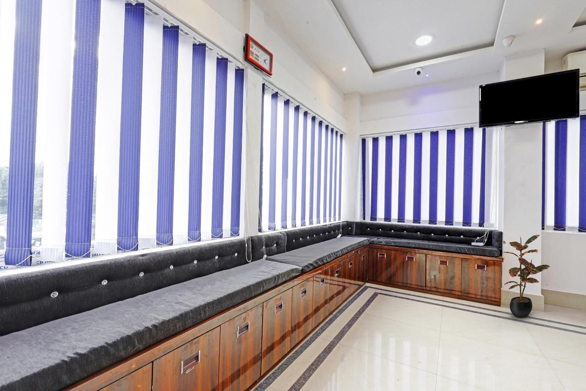Hotel O Lakhi Guest House Guwahati Dış mekan fotoğraf