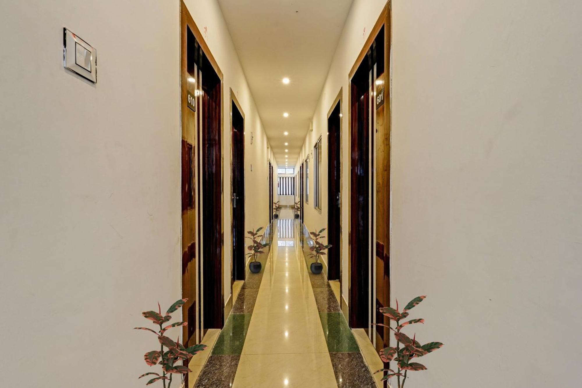 Hotel O Lakhi Guest House Guwahati Dış mekan fotoğraf